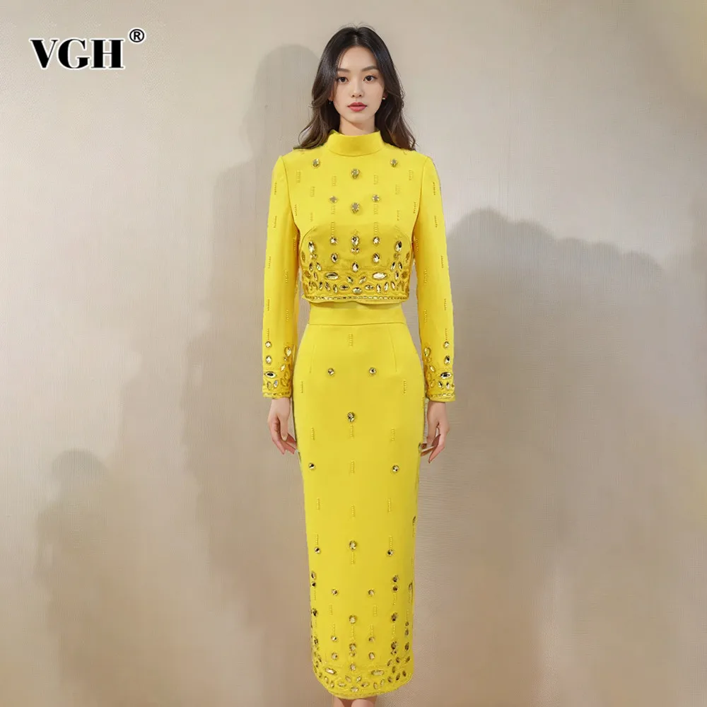 VGH Patchwork Diamonds Two Piece Set For Women Stand Collar Long Sleeve Tops High Waist Bodycon Skirts Slimming Sets Female New
VGH Patchwork Diamonds Two Piece Set For Women Stand Collar Long Sleeve Tops High Waist Bodycon Skirts Slimming Sets Female New