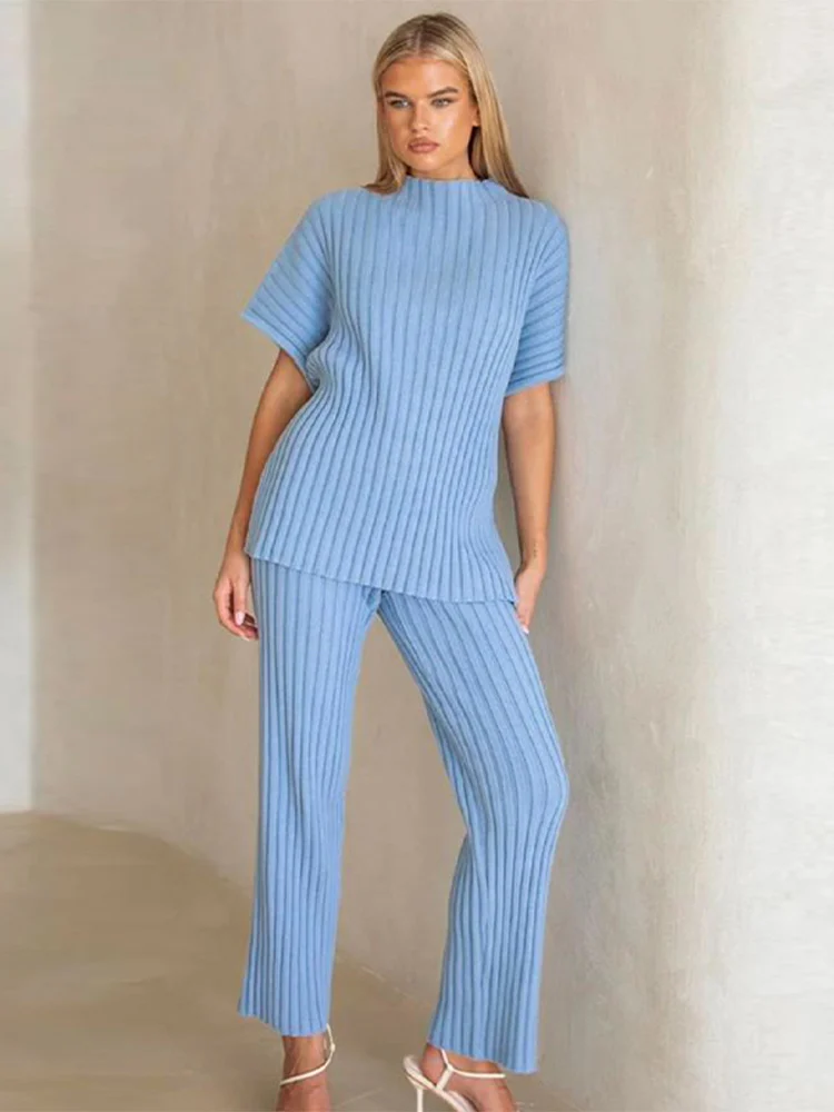 Однотонный вязаный женский свитер, комплект с широкими штанинами и высокой талией, женские комплекты брюк, 2025 г., элегантный новый модный женский костюм с короткими рукавами
Однотонный вязаный женский свитер, комплект с широкими штанинами и высокой талией, женские комплекты брюк, 2025 г., элегантный новый модный женский костюм с короткими рукавами