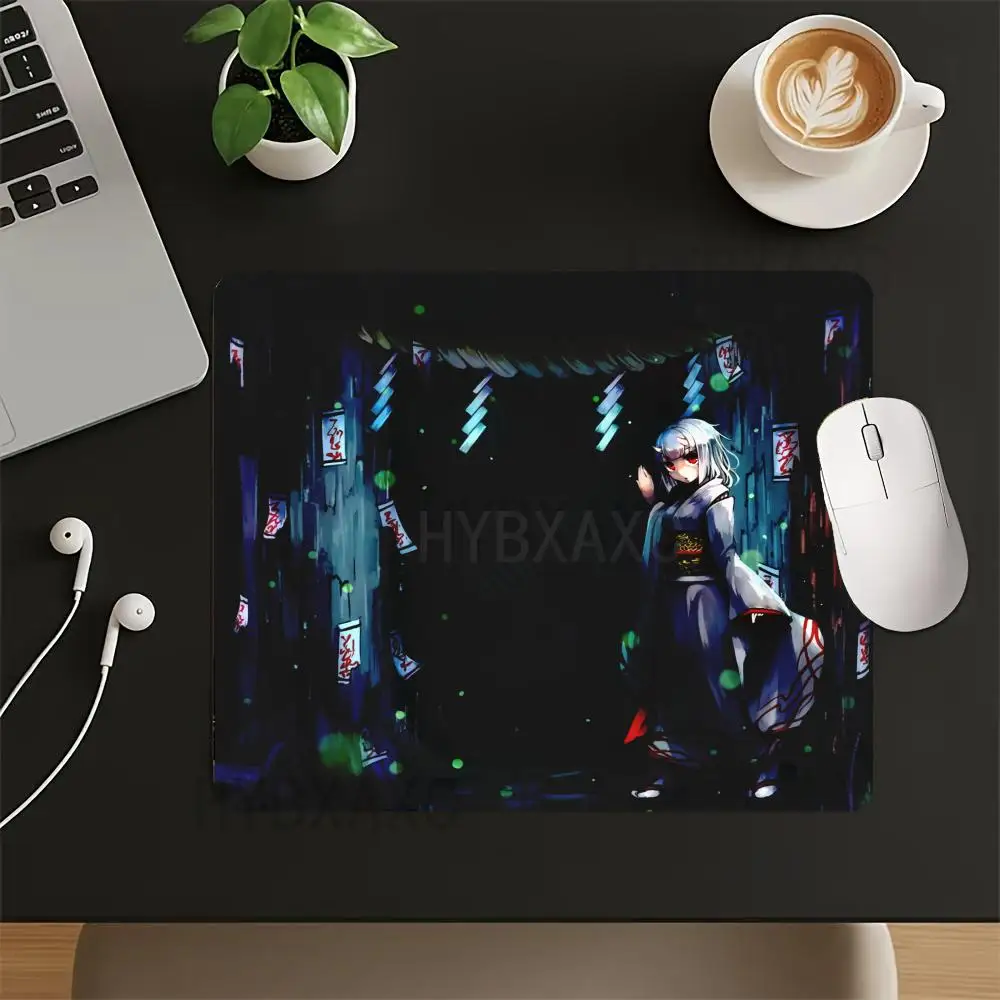 HYBXAXC Small Mouse Pad, Cyberpunk Anime Girl Non Slip Mat for Office Laptop Keyboard Wireless Mouse Boy Girl Gift for CS DOTA
HYBXAXC Small Mouse Pad, Cyberpunk Anime Girl Non Slip Mat for Office Laptop Keyboard Wireless Mouse Boy Girl Gift for CS DOTA