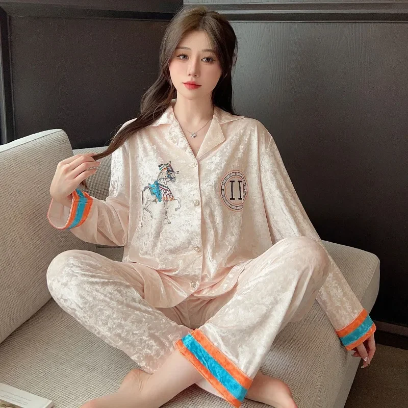 New Spring Autumn Home Clothing Set Net Red Wind Pyjamas Women Winter Sleepwear Suit Warm Thick Long Sleeve Canary Nightgown
New Spring Autumn Home Clothing Set Net Red Wind Pyjamas Women Winter Sleepwear Suit Warm Thick Long Sleeve Canary Nightgown