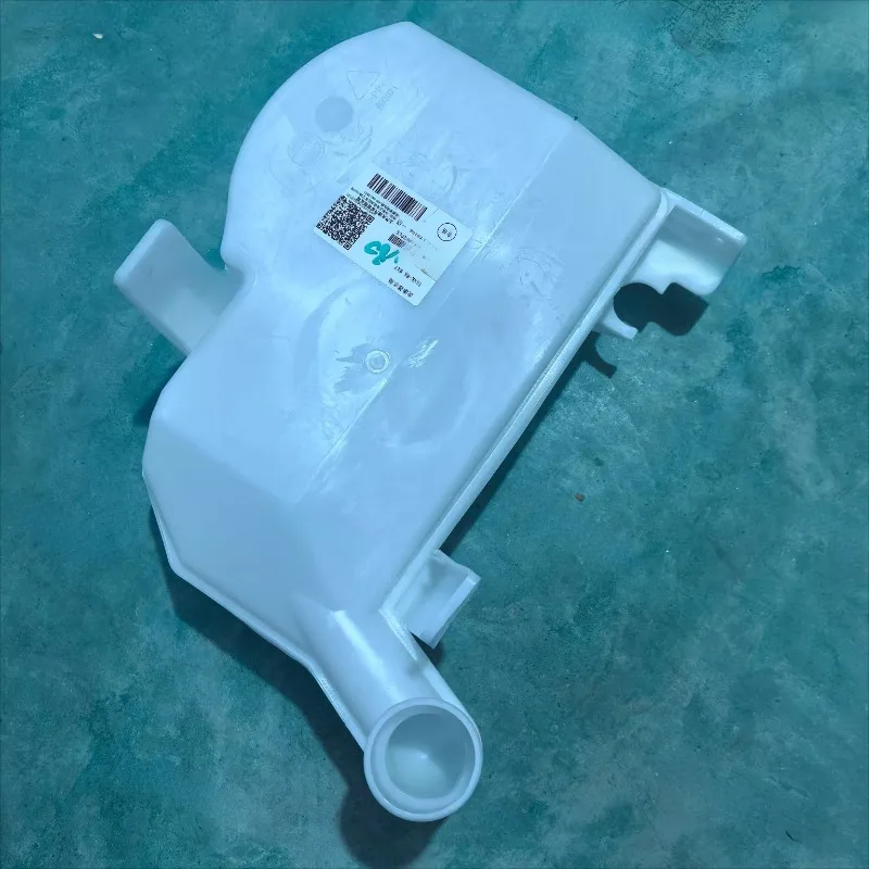 Detergent Tank Wiper Spray Bottle Wiper Sub-water Bottle for SAIC MAXUS V80
Detergent Tank Wiper Spray Bottle Wiper Sub-water Bottle for SAIC MAXUS V80