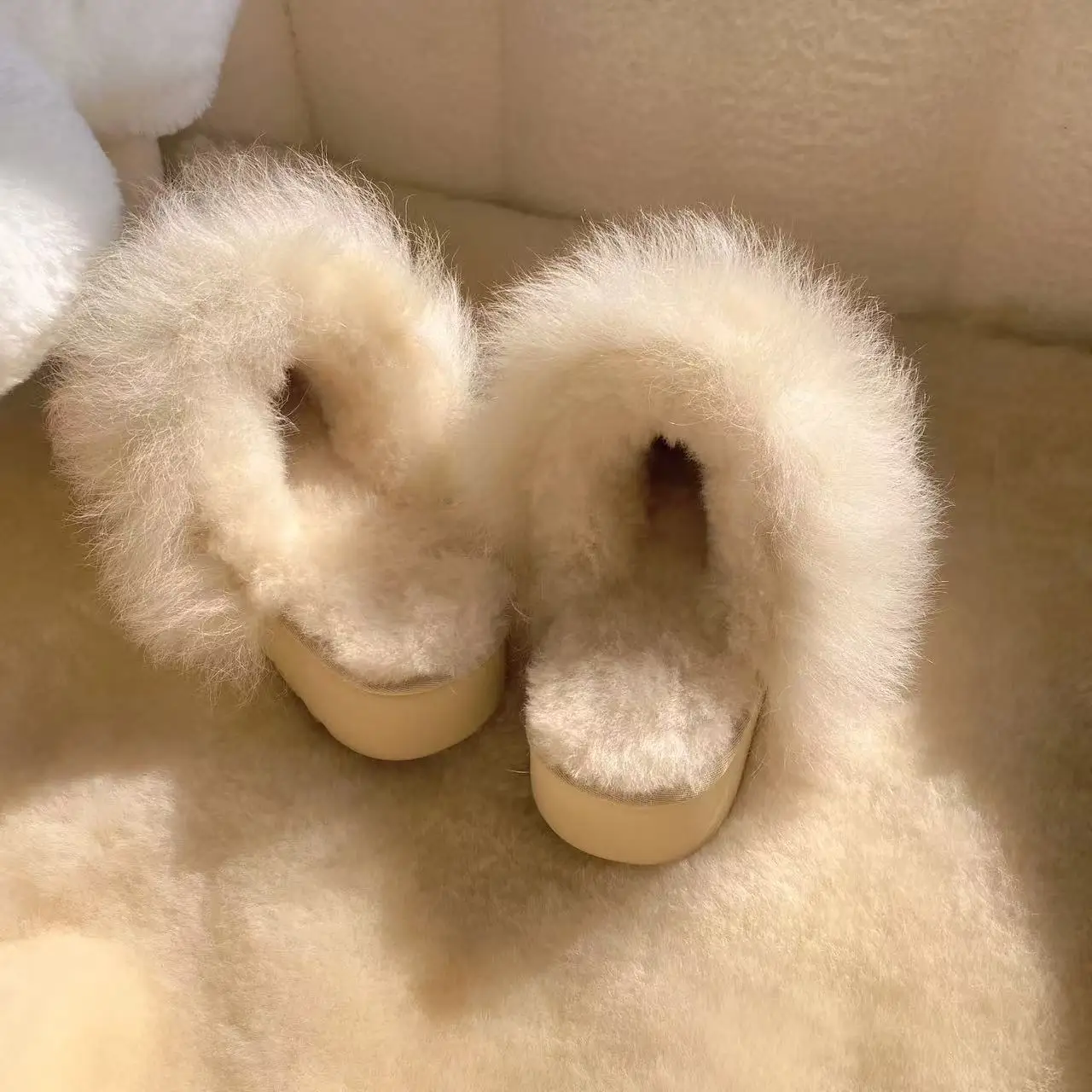 2026 New Fashion Casual Fur Integrated Bag Head Long Hair Drag Thick Bottom One Pedal Lazy Slippers Warm Hair Half Drag
2026 New Fashion Casual Fur Integrated Bag Head Long Hair Drag Thick Bottom One Pedal Lazy Slippers Warm Hair Half Drag