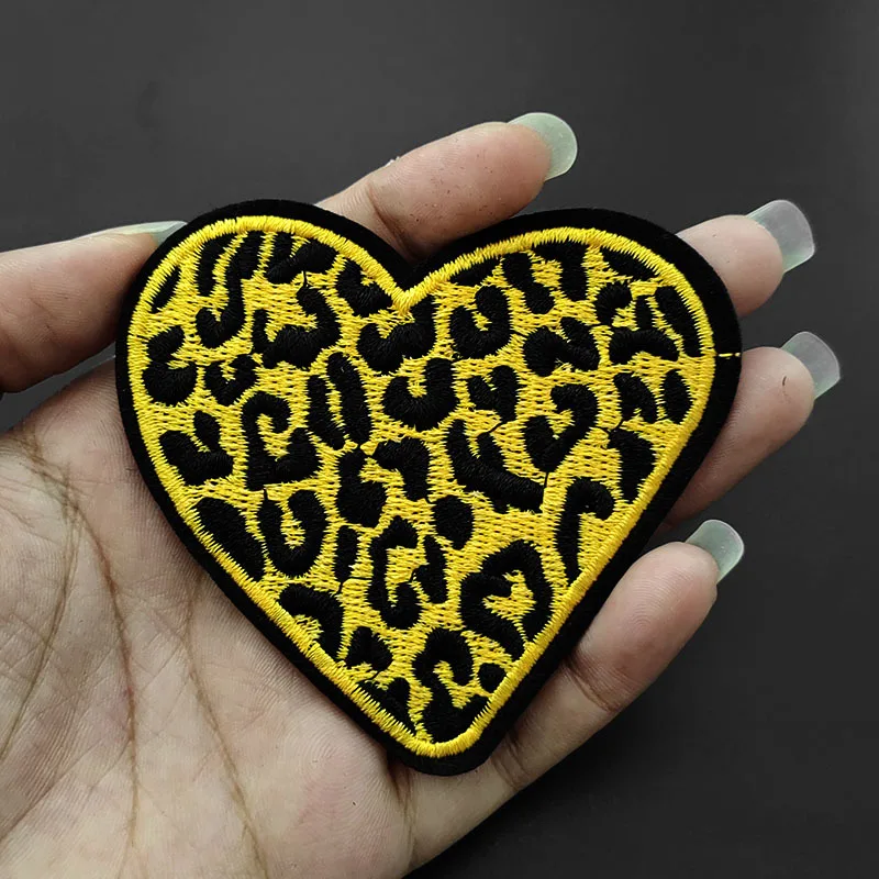 Fashionable leopard print love Patches Clothes Embroidered Patches For Clothing Stickers DIY Badges Clothes Hat Shoes for Kids
Fashionable leopard print love Patches Clothes Embroidered Patches For Clothing Stickers DIY Badges Clothes Hat Shoes for Kids