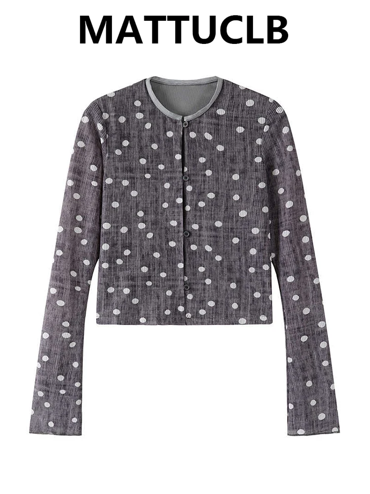 Autumn Winter Women's Polka Dot Top Long Sleeve O-Neck T-Shirts Shoujo Mori Girl Korean Fashion Y2k Tees 2000s High Street Tide
Autumn Winter Women's Polka Dot Top Long Sleeve O-Neck T-Shirts Shoujo Mori Girl Korean Fashion Y2k Tees 2000s High Street Tide