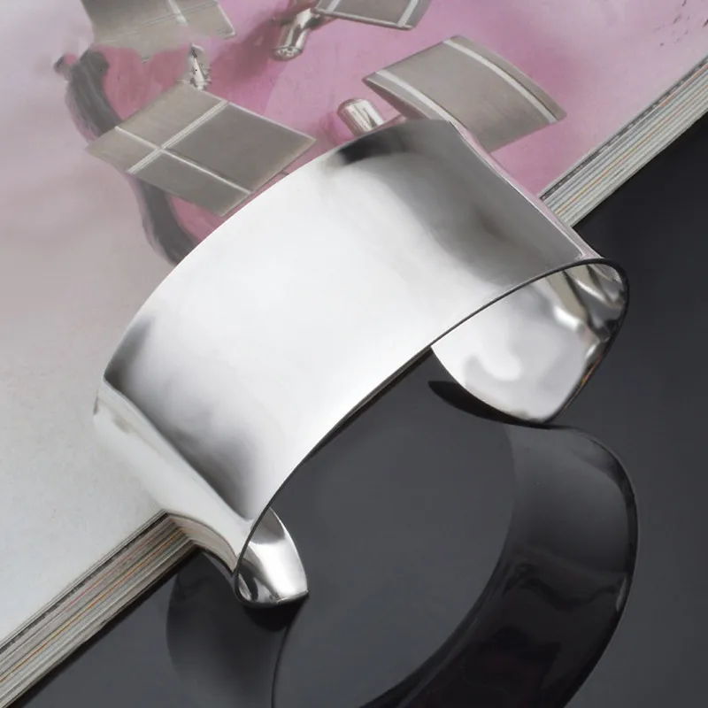 925 Sterling Silver Smooth Open Big Bangles&Bracelet For Men Women Silver Jewelry
925 Sterling Silver Smooth Open Big Bangles&Bracelet For Men Women Silver Jewelry