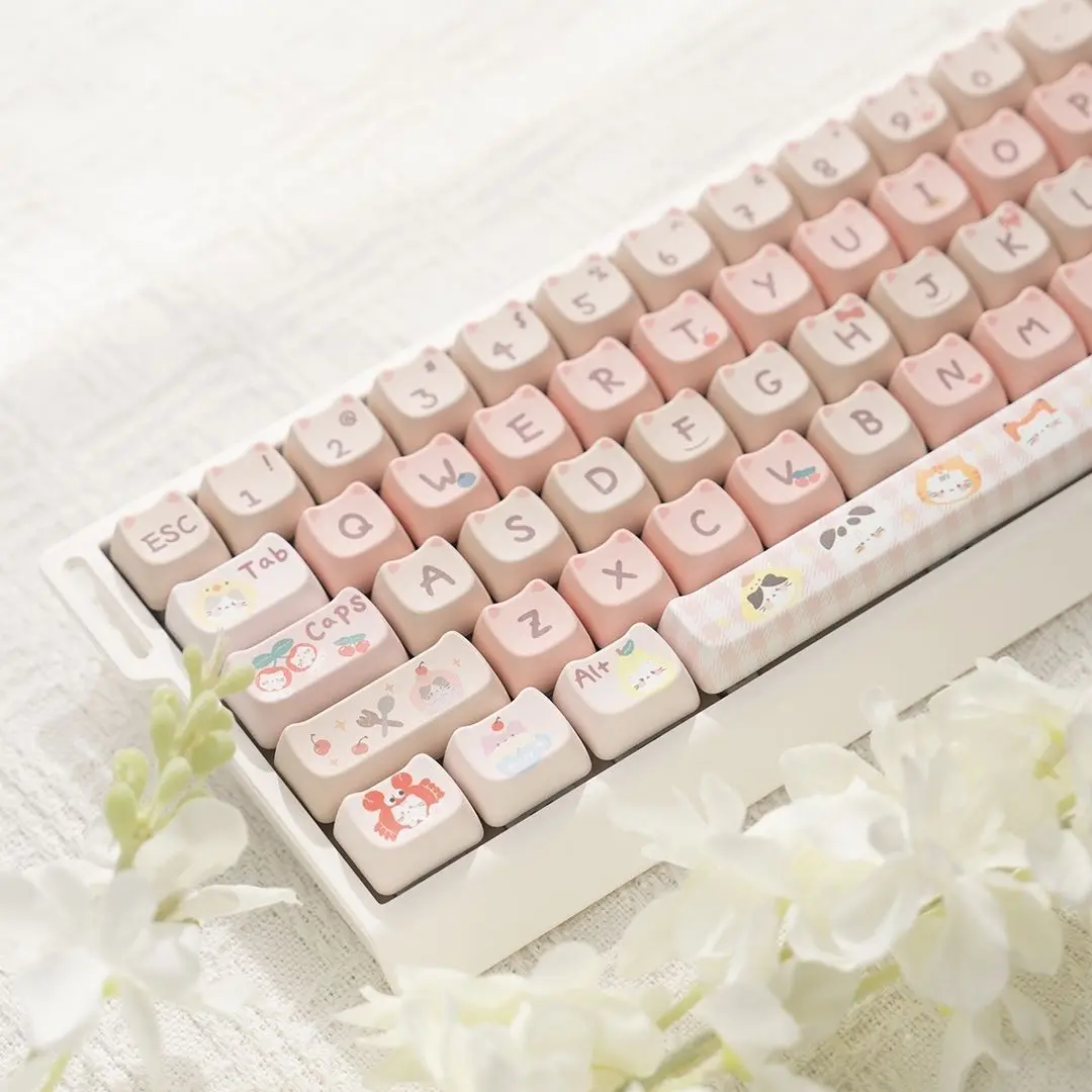 Кейкапы MAO Height Pink Meow Meow, милые, из PBT-материала, сублимационная печать, подходят для клавиатур 108/100/98/87/68, кастомизация
Кейкапы MAO Height Pink Meow Meow, милые, из PBT-материала, сублимационная печать, подходят для клавиатур 108/100/98/87/68, кастомизация