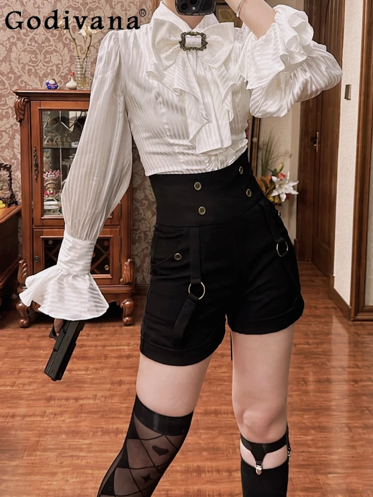 Japanese Original Lolita Gothic Long-sleeved Shirt Shorts Set Retro White Stand-up Collar Prince Casual Versatile Lolita Set
Japanese Original Lolita Gothic Long-sleeved Shirt Shorts Set Retro White Stand-up Collar Prince Casual Versatile Lolita Set
