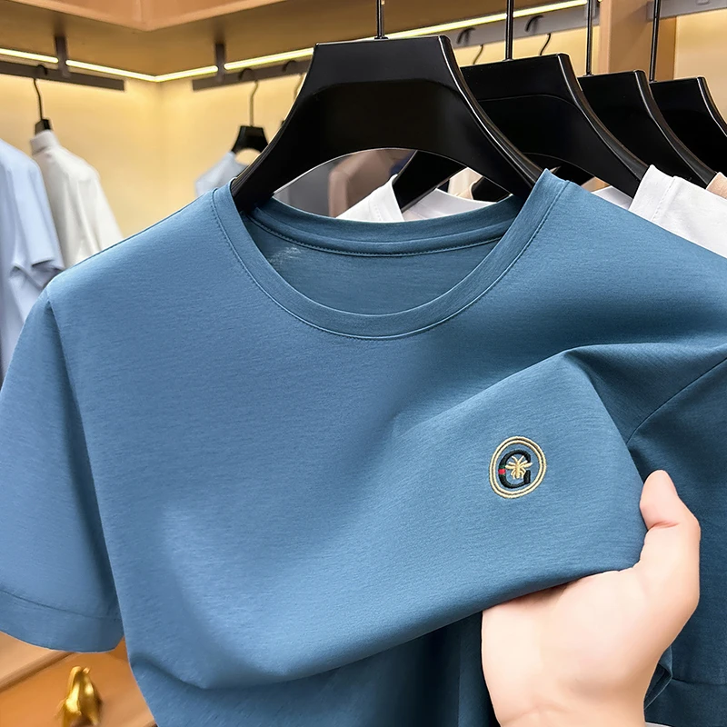 High end brand letter embroidery short sleeve T-shirt men's luxury fashion new casual round neck summer breathable comfort top
High end brand letter embroidery short sleeve T-shirt men's luxury fashion new casual round neck summer breathable comfort top