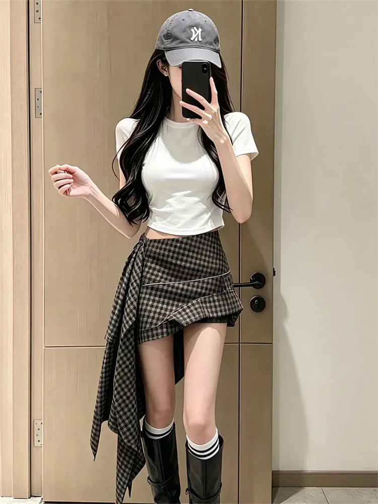 Retro Korean Style Women's Short Sleeve Two-Piece Set Summer New Asymmetrical Skirt Fashionable Casual Wear for Adults
Retro Korean Style Women's Short Sleeve Two-Piece Set Summer New Asymmetrical Skirt Fashionable Casual Wear for Adults