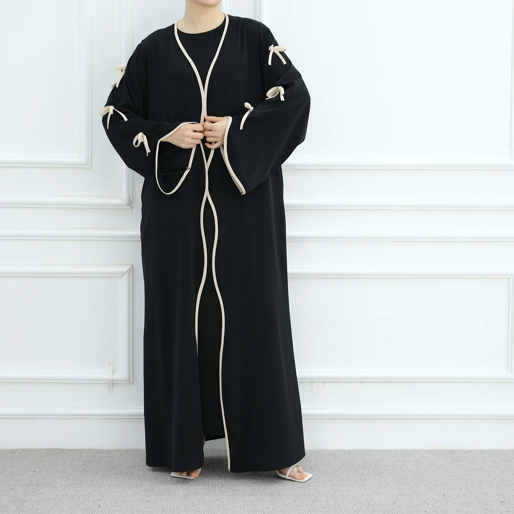 2PCS Muslim Set Ramadan Eid Open Abaya Dubai Dress Bow Kebaya Women Turkey Kimono Islam Clothing Kaftan Robe Femme Musulman Gown
2PCS Muslim Set Ramadan Eid Open Abaya Dubai Dress Bow Kebaya Women Turkey Kimono Islam Clothing Kaftan Robe Femme Musulman Gown