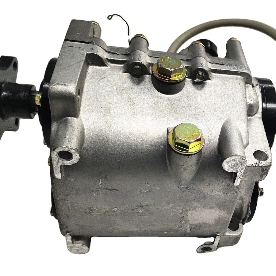 DAYANG motorcycle three wheeled tricycle spare parts speed transmission gearbox for
DAYANG motorcycle three wheeled tricycle spare parts speed transmission gearbox for