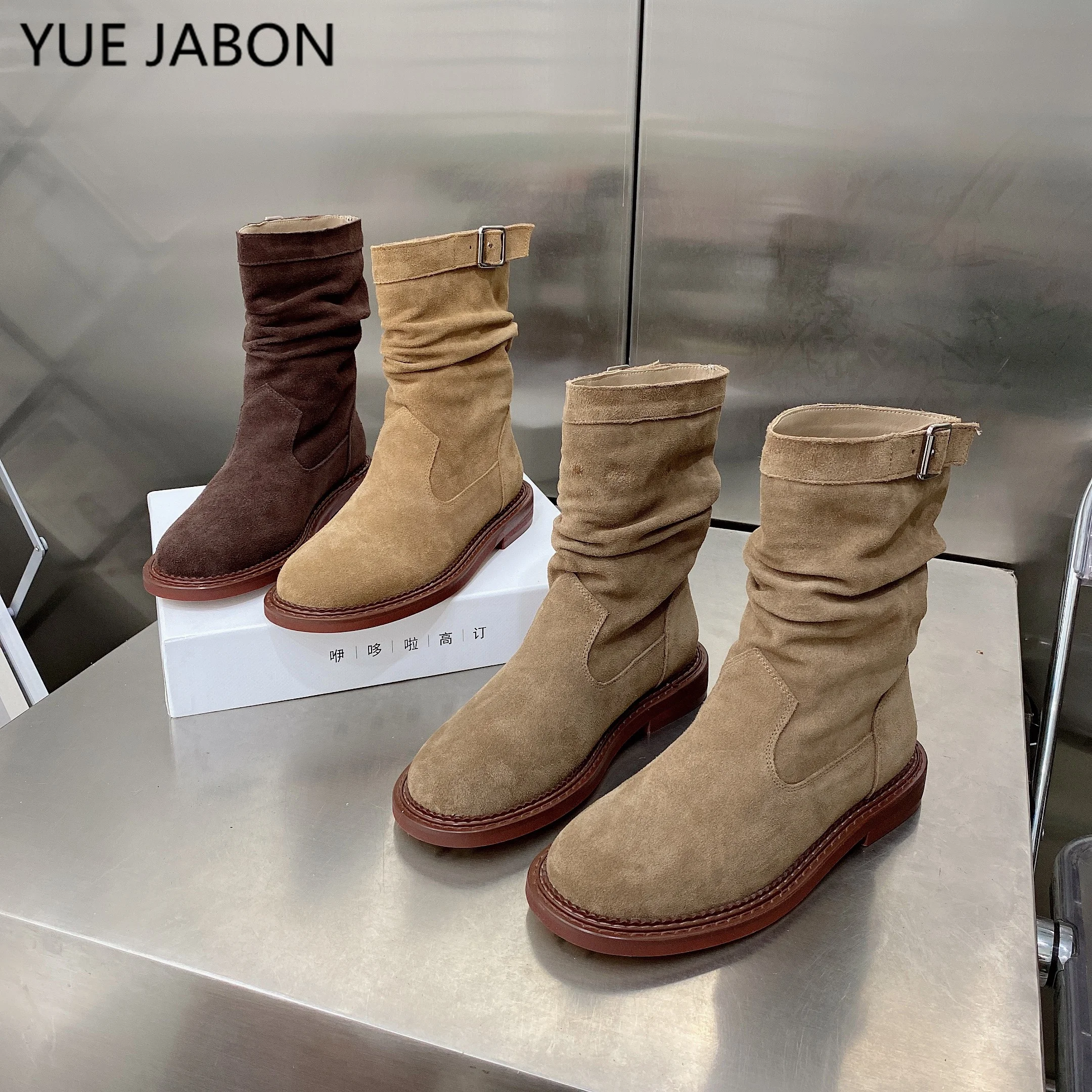 Free Ship New Suede Leather Western Boots Women Buckle Strap Flat Shoes Slip On Pointed Toe Autumn Cowboy Ankle Boots For Women
Free Ship New Suede Leather Western Boots Women Buckle Strap Flat Shoes Slip On Pointed Toe Autumn Cowboy Ankle Boots For Women