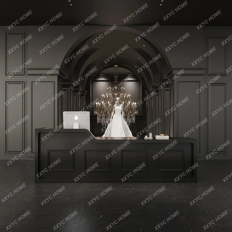 Semplice negozio di nozze Cassiere Negozio di abbigliamento Armadietto da bar Salone di bellezza
Semplice negozio di nozze Cassiere Negozio di abbigliamento Armadietto da bar Salone di bellezza
