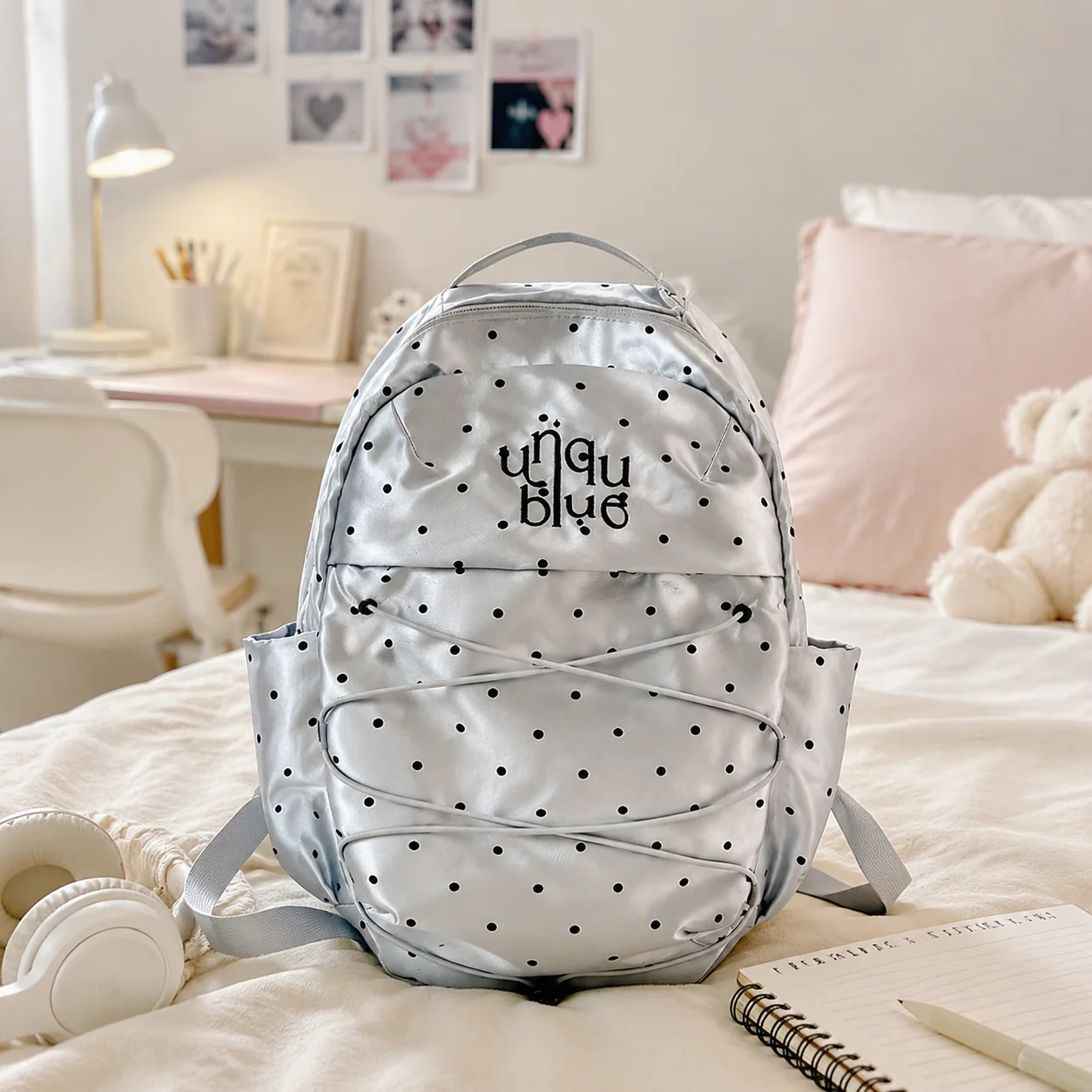 Drawstring Backpack Silver Mist Polka Dot Portable Student Shoulder Bag Cute Millennial Style School Casual For Girls Gift
Drawstring Backpack Silver Mist Polka Dot Portable Student Shoulder Bag Cute Millennial Style School Casual For Girls Gift