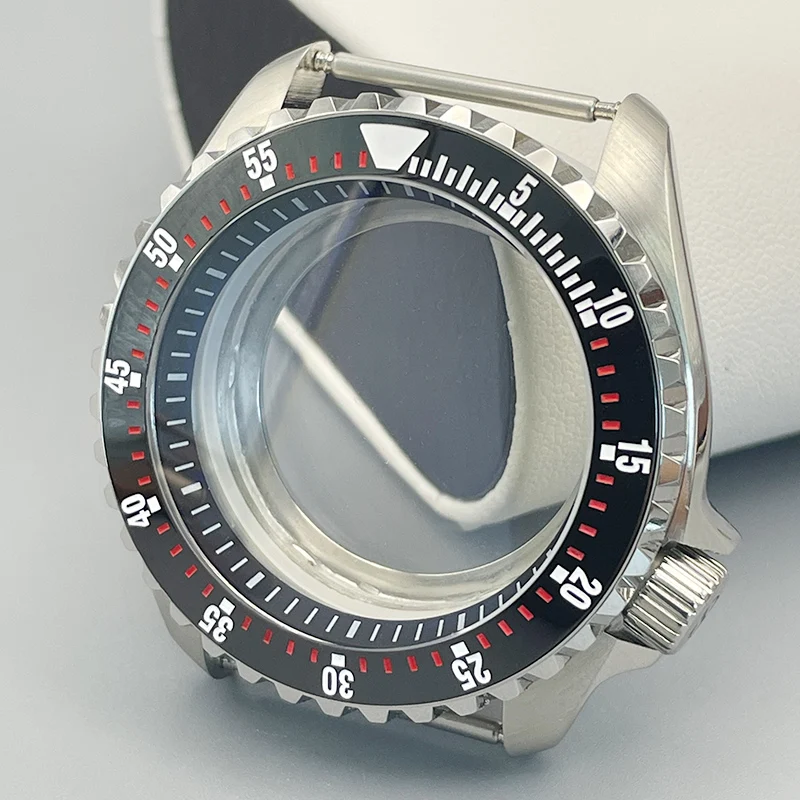 42mm SKX007 Watch Case NH35 Case Dome Double Sapphire Glass Ceramic Bezel Insert Ring For 7S26 4R NH35 NH36 Movement 28.5mm dial
42mm SKX007 Watch Case NH35 Case Dome Double Sapphire Glass Ceramic Bezel Insert Ring For 7S26 4R NH35 NH36 Movement 28.5mm dial