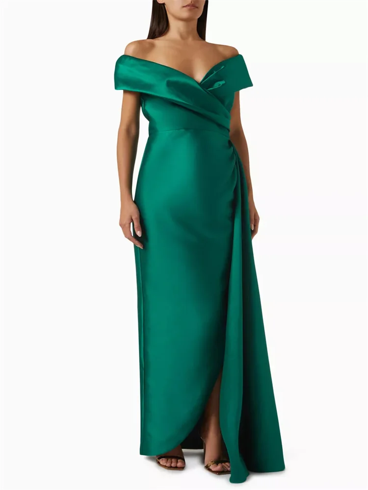 Customized Green Satin Pleated Elegant Ball Dress Sleeveless Off-Shoulder Hood Neck Dangling Details Side-Slit Party Dress
Customized Green Satin Pleated Elegant Ball Dress Sleeveless Off-Shoulder Hood Neck Dangling Details Side-Slit Party Dress