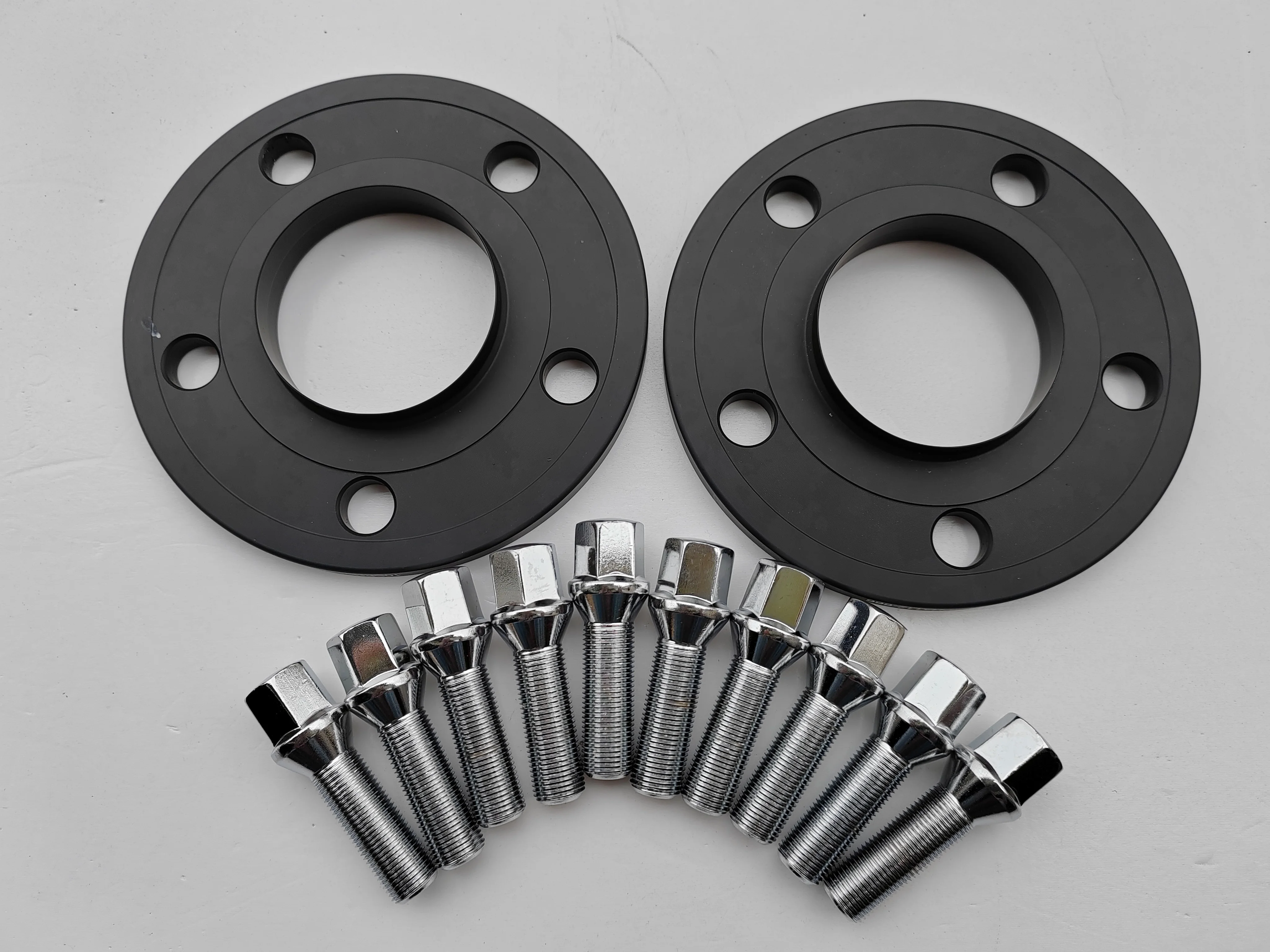2PCS 15/20mm Car Wheel Spacer hub centric 5x4.5 5X120 72.6 centric wheel spacers 10pcs 12x1.5 cone bolts for BMW E36 E46 E60 E61
2PCS 15/20mm Car Wheel Spacer hub centric 5x4.5 5X120 72.6 centric wheel spacers 10pcs 12x1.5 cone bolts for BMW E36 E46 E60 E61