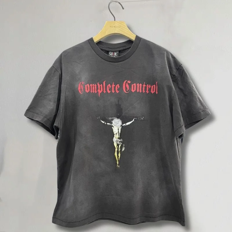 25ss 1:1 Качественные футболки Saint в маске God Cross Ретро стираная футболка Повседневные свободные хлопковые футболки с круглым вырезом и короткими рукавами Мужские и женские топы 
25ss 1:1 Качественные футболки Saint в маске God Cross Ретро стираная футболка Повседневные свободные хлопковые футболки с круглым вырезом и короткими рукавами Мужские и женские топы