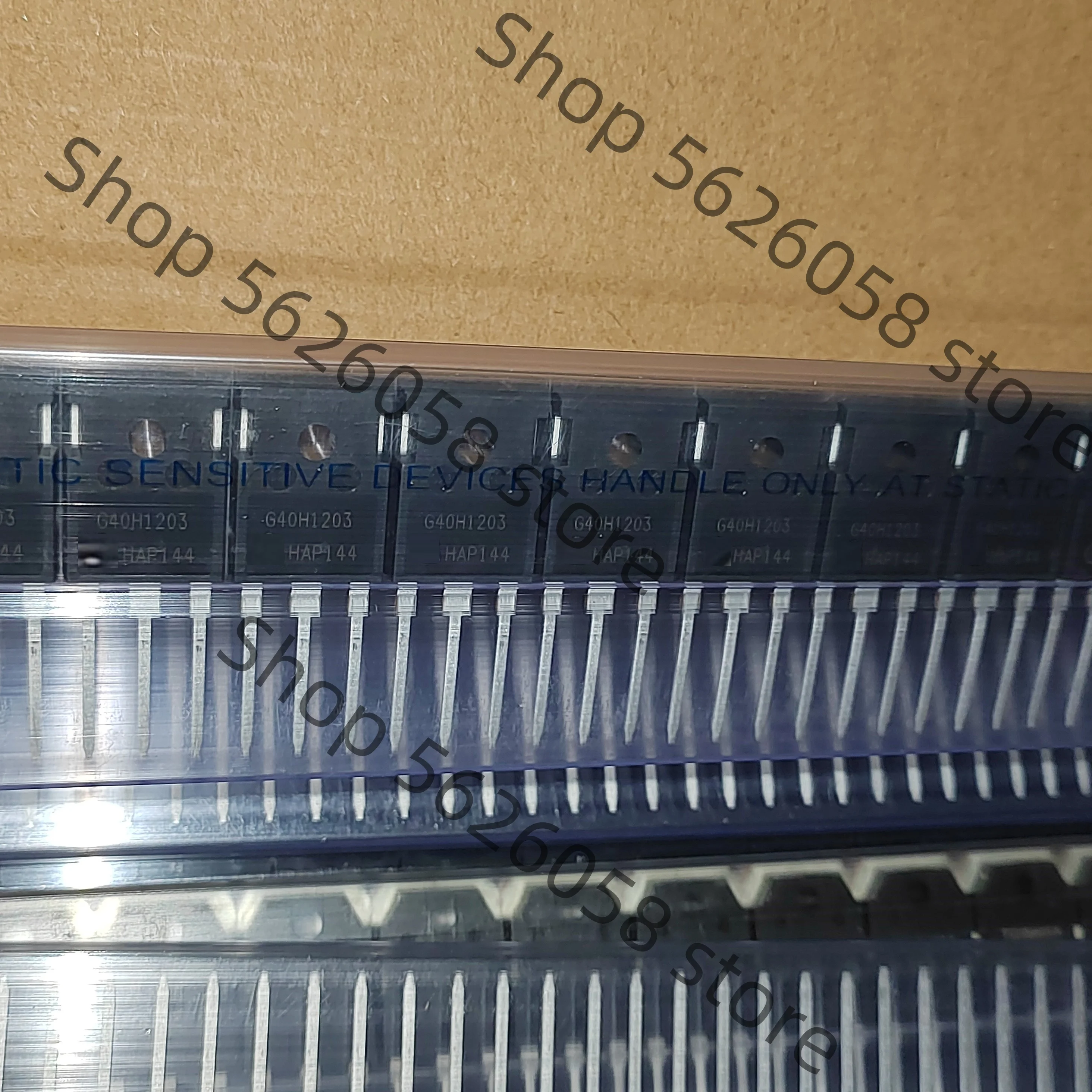 IGW40N120H3 G40T1203 TO-247 1200V 80A Original spot, free shipping 5pcs/lot
IGW40N120H3 G40T1203 TO-247 1200V 80A Original spot, free shipping 5pcs/lot