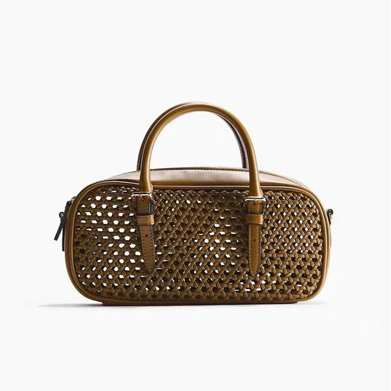 New Retro Hollowed Out Soft Leather Handbag For Women,Fashion Handmade Woven Pillow Bag Leisure Shoulder Crossbody Commuter Bag
New Retro Hollowed Out Soft Leather Handbag For Women,Fashion Handmade Woven Pillow Bag Leisure Shoulder Crossbody Commuter Bag