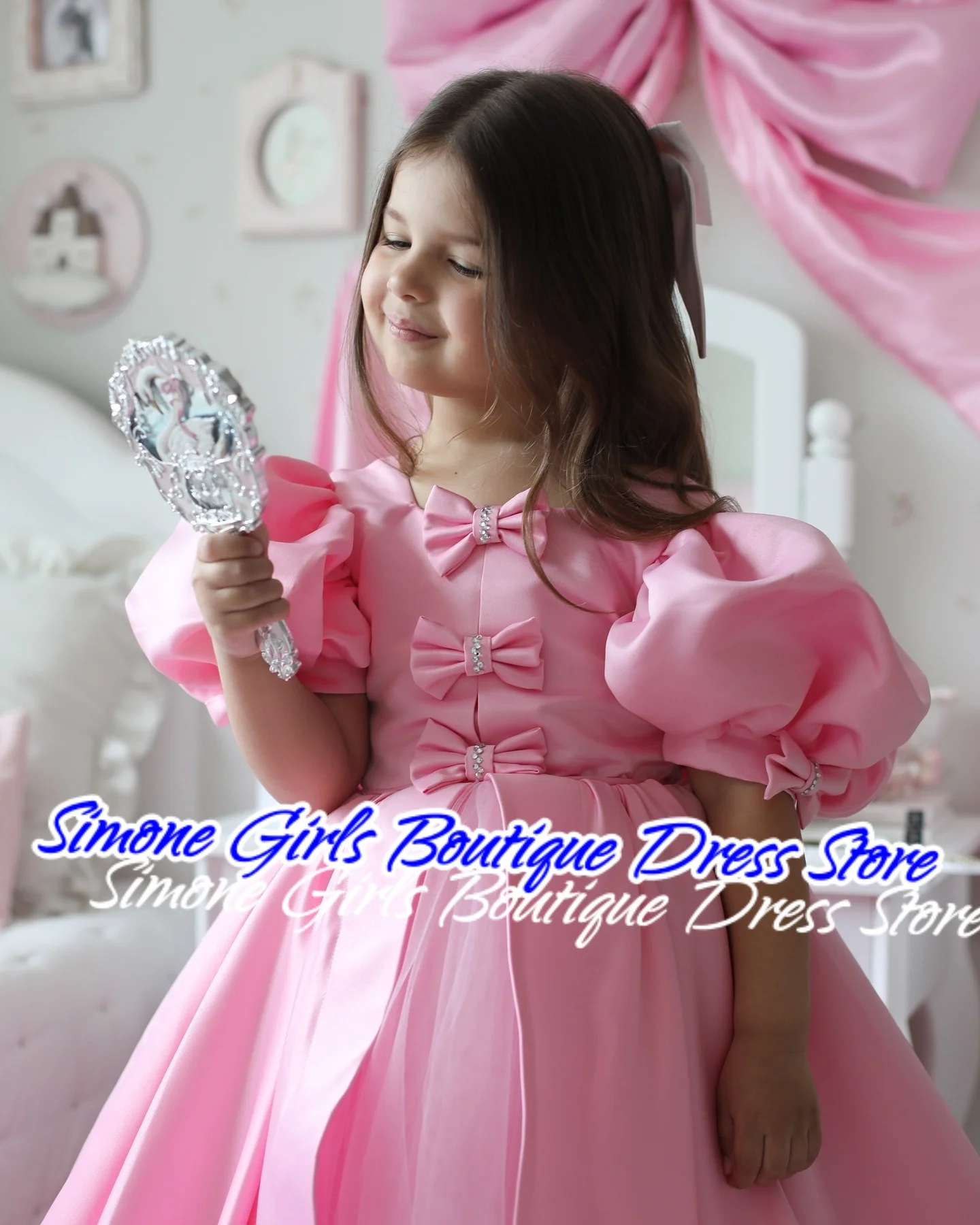 Милое розовое платье принцессы с пышными рукавами и бантом, платье с цветочным узором для девочек на свадьбу, день рождения, рождественские танцевальные представления
Милое розовое платье принцессы с пышными рукавами и бантом, платье с цветочным узором для девочек на свадьбу, день рождения, рождественские танцевальные представления