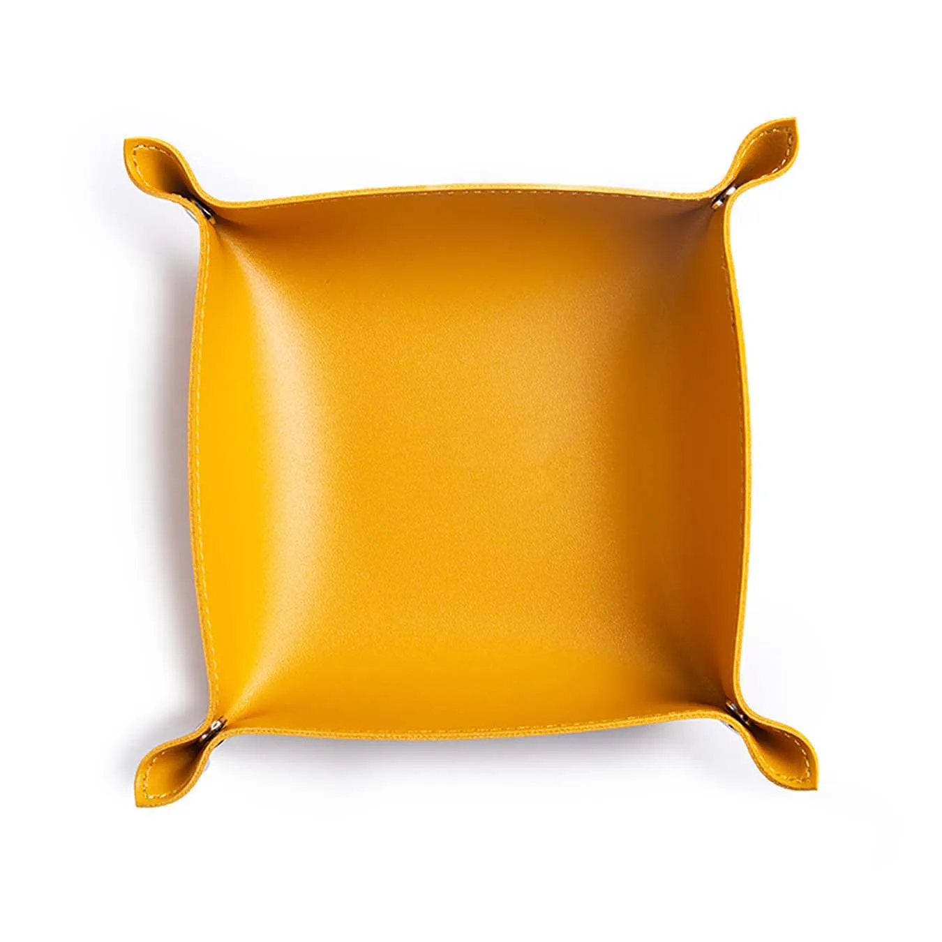 1Pcs Dice Cup Storage Box Brown Red Dice Cup Four Corner Folding Leather Dice Cup for D&D COC Role RPG DND Table Game
1Pcs Dice Cup Storage Box Brown Red Dice Cup Four Corner Folding Leather Dice Cup for D&D COC Role RPG DND Table Game