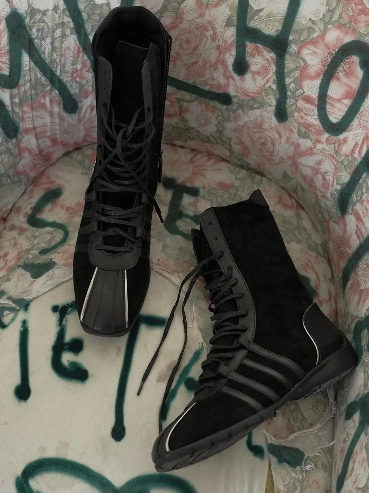 Retro Knight Boots Women's 2026 Spring Autumn Genuine Leather Lace-Up Western ort Boots Thi Bot Color Blo
Retro Knight Boots Women's 2026 Spring Autumn Genuine Leather Lace-Up Western ort Boots Thi Bot Color Blo