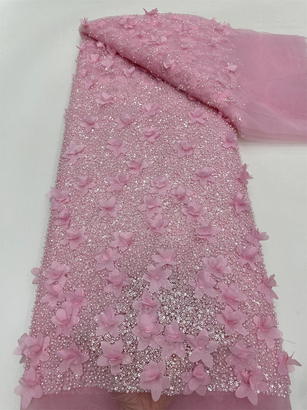 Pink African Beads 3D Flower Lace Fabric 2024 High Quality Lace Nigerian Lace Fabric French Sequins Lace Fabric For Party Dress
Pink African Beads 3D Flower Lace Fabric 2024 High Quality Lace Nigerian Lace Fabric French Sequins Lace Fabric For Party Dress