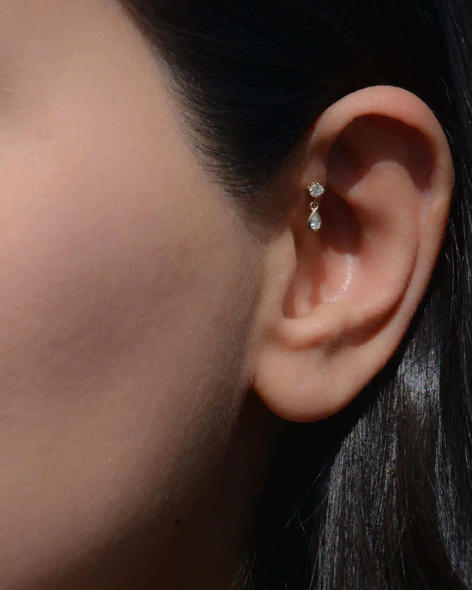 925 sterling silver, 1 piece, geometric zircon stud earrings for women, hypoallergenic, flat-head screw design, women's jewelry
925 sterling silver, 1 piece, geometric zircon stud earrings for women, hypoallergenic, flat-head screw design, women's jewelry