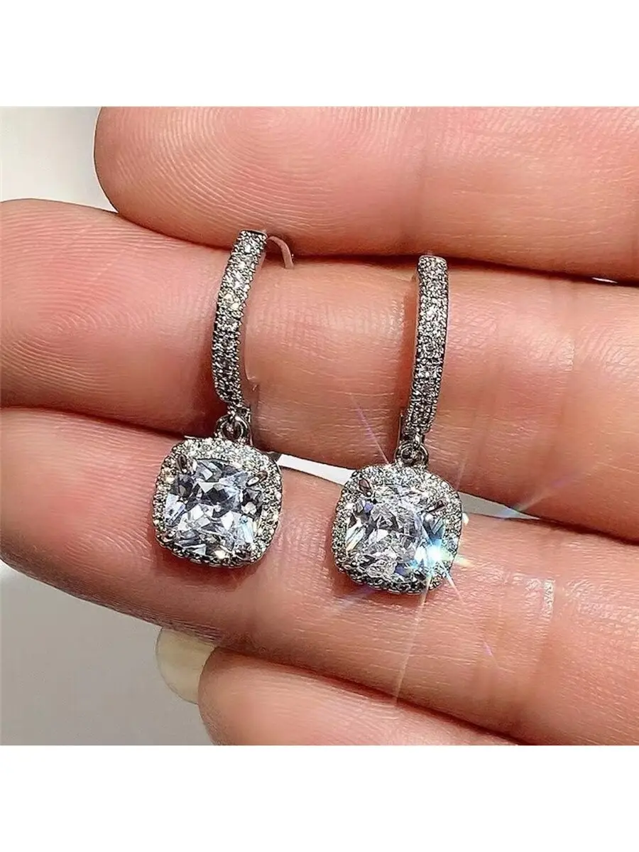 Square Cubic Zirconia Drop Earrings Alloy Hoop Design Elegant Daily Wear
Square Cubic Zirconia Drop Earrings Alloy Hoop Design Elegant Daily Wear