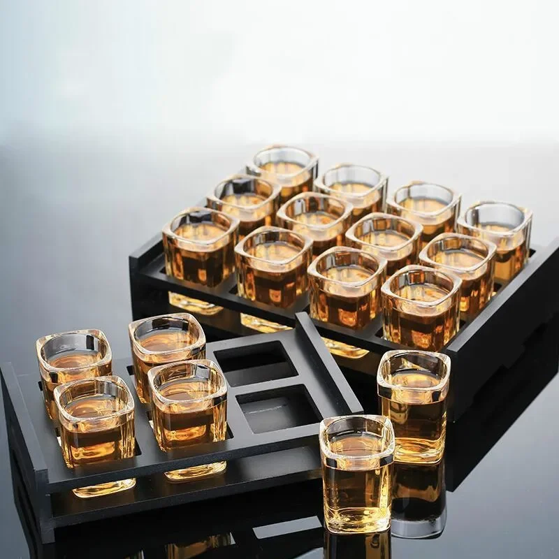 6pcs Luxurious Transparent Glass Small Wine Spirit Cup Set with Tray Best Gifts for Friends Birthday
6pcs Luxurious Transparent Glass Small Wine Spirit Cup Set with Tray Best Gifts for Friends Birthday