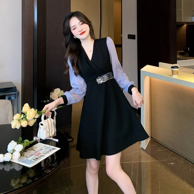 Elegant Party Short Dresses for Women 2023 Autumn New French Fashion V-neck Long Sleeve High Waist Slim Vintage Female Clothing
Elegant Party Short Dresses for Women 2023 Autumn New French Fashion V-neck Long Sleeve High Waist Slim Vintage Female Clothing