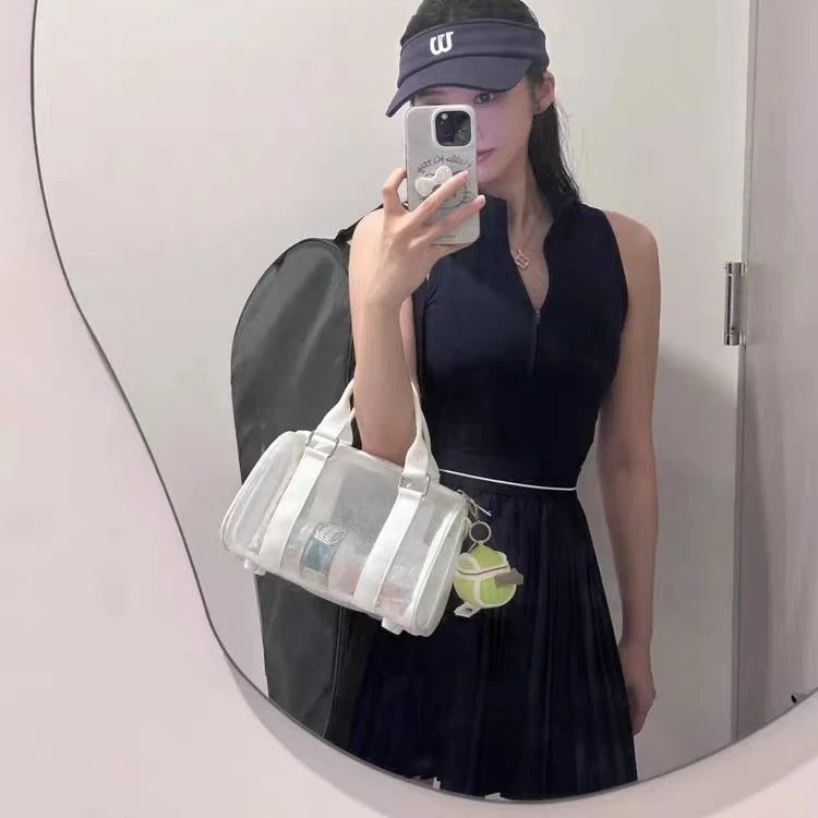 Goddess Mini Perforated hand-held mesh bag, single-shoulder and cross-shoulder dual-purpose mesh zipper mobile phone bag
Goddess Mini Perforated hand-held mesh bag, single-shoulder and cross-shoulder dual-purpose mesh zipper mobile phone bag