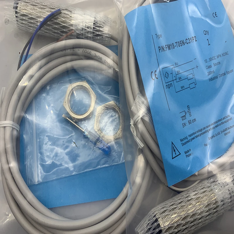 In Stock New Photoelectric Switch Sensor FM18-T05N-C31S12 FM18-T05P-C31S12 Reliable Gold Seller One-year Warranty
In Stock New Photoelectric Switch Sensor FM18-T05N-C31S12 FM18-T05P-C31S12 Reliable Gold Seller One-year Warranty