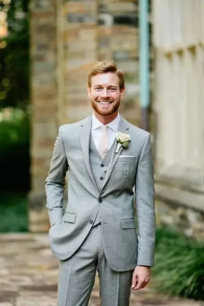 High Quality Grey Causal Wedding Suits for Men High Street Fashion Suit Simple Blazer Slim Fit 3 Piece Jacket Pants Vest Tuxedo
High Quality Grey Causal Wedding Suits for Men High Street Fashion Suit Simple Blazer Slim Fit 3 Piece Jacket Pants Vest Tuxedo