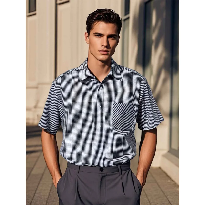 2025Men's Casual Summer Shirt Simple Single-Breasted Striped Turn-Down Collar Shirt for Leisure and Outings
2025Men's Casual Summer Shirt Simple Single-Breasted Striped Turn-Down Collar Shirt for Leisure and Outings