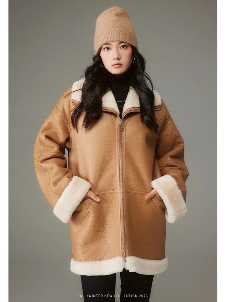 High-end Luxury Merino Sheep Fur Winter Jacket for Women 2026 New Simple Thickened Warm Mid-length Genuine Leather Real Fur Coat
High-end Luxury Merino Sheep Fur Winter Jacket for Women 2026 New Simple Thickened Warm Mid-length Genuine Leather Real Fur Coat