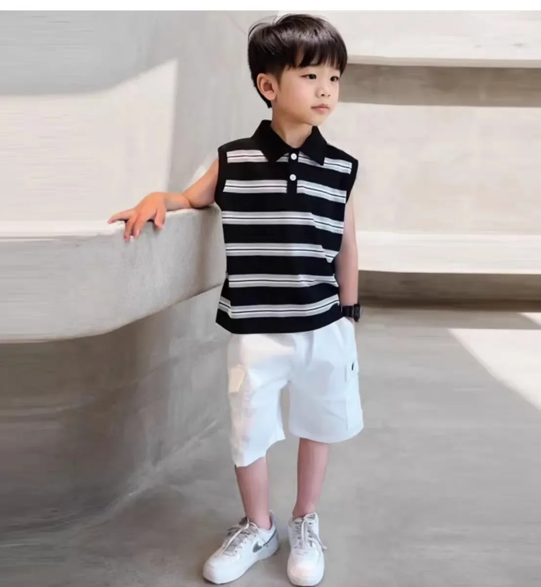 Children's Clothing Set Summer 2026 New Item Boys' Sleeveless Pure Cotton Striped Vest Shorts Two-piece Set
Children's Clothing Set Summer 2026 New Item Boys' Sleeveless Pure Cotton Striped Vest Shorts Two-piece Set