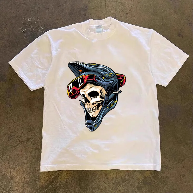 American Fashion Loose Street Helmet Skeleton Retro Creative Printed T-shirt Men Women Women Short Sleeve Y2k Top Large T-shirt
American Fashion Loose Street Helmet Skeleton Retro Creative Printed T-shirt Men Women Women Short Sleeve Y2k Top Large T-shirt