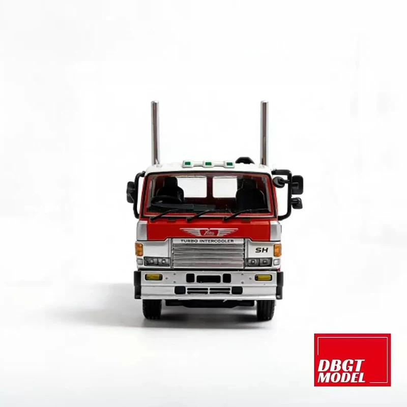 DBGT Model 1/64 Scale Super Dolphin SH Trailer Head Alloy Car Model Ornament Souvenir Display Collection Hobby Gift
DBGT Model 1/64 Scale Super Dolphin SH Trailer Head Alloy Car Model Ornament Souvenir Display Collection Hobby Gift