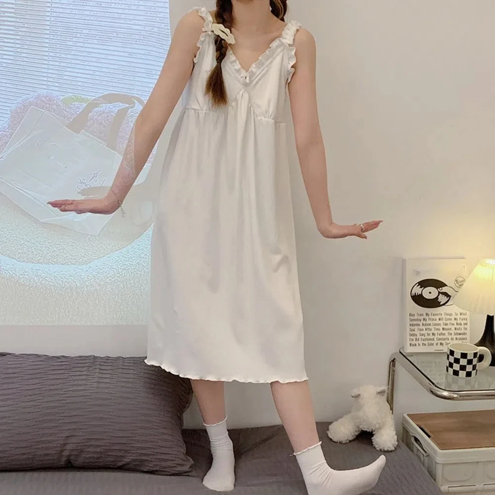 Fashion Ruffle Women's Pajama Dress V-neck Sleeveless Suspender Nightdress Sleepwear Loose Sling Nightgown Female
Fashion Ruffle Women's Pajama Dress V-neck Sleeveless Suspender Nightdress Sleepwear Loose Sling Nightgown Female