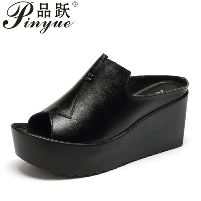 8.5cm Slippers Women Summer Ethnic Style Wedge Peep Toe Thick Bottom Women's Shoes Slippers 35-40
8.5cm Slippers Women Summer Ethnic Style Wedge Peep Toe Thick Bottom Women's Shoes Slippers 35-40