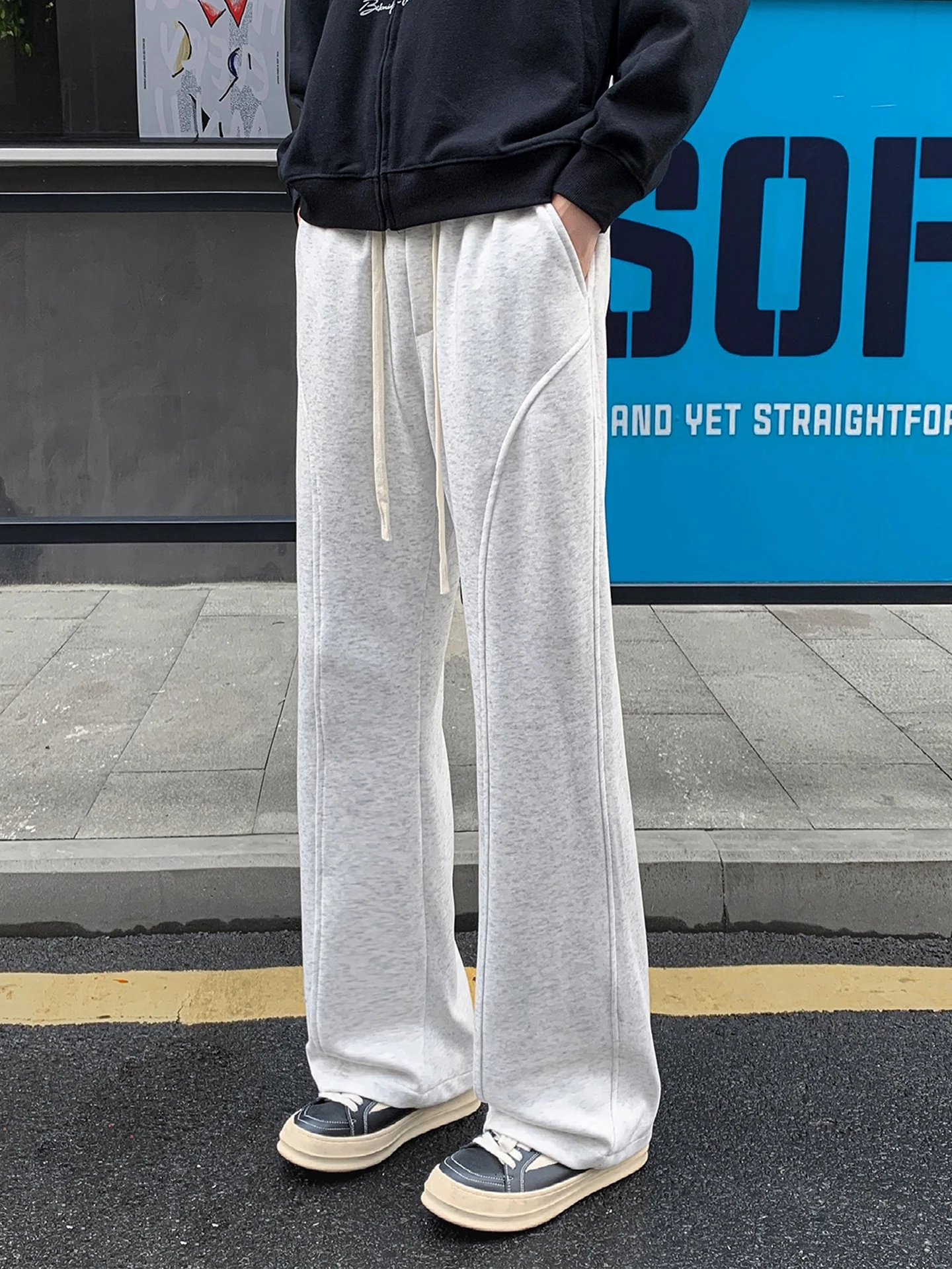 Мужские утепленные спортивные брюки свободного кроя для осени и зимы, повседневные, прямые, для отдыха и спорта
Мужские утепленные спортивные брюки свободного кроя для осени и зимы, повседневные, прямые, для отдыха и спорта