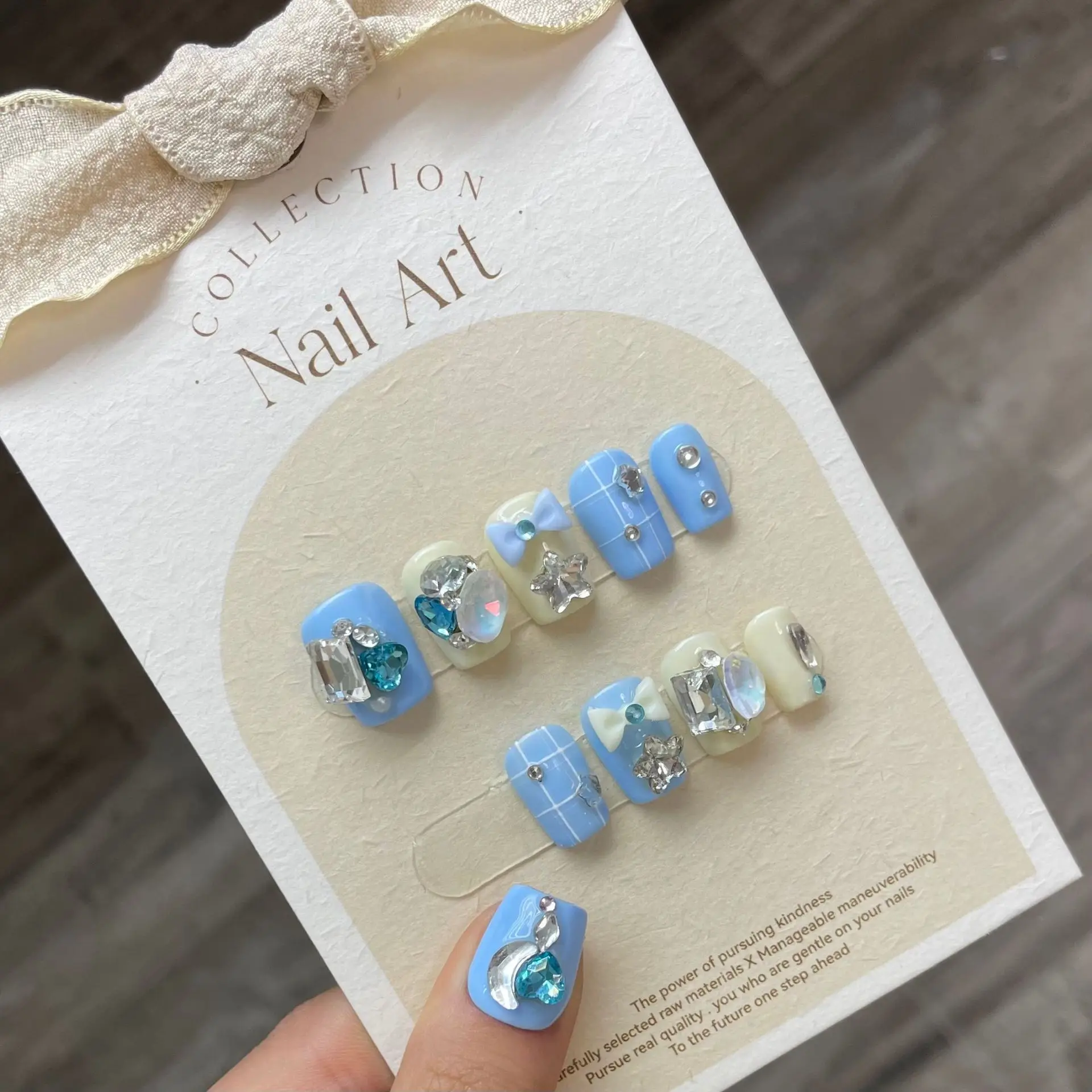 10 PCS Luxury Handmade Press on Nails Short Trapezoid Blue Chessboard Design with 4-PIECE Tool Adhesive Nail Glue Tabs
10 PCS Luxury Handmade Press on Nails Short Trapezoid Blue Chessboard Design with 4-PIECE Tool Adhesive Nail Glue Tabs