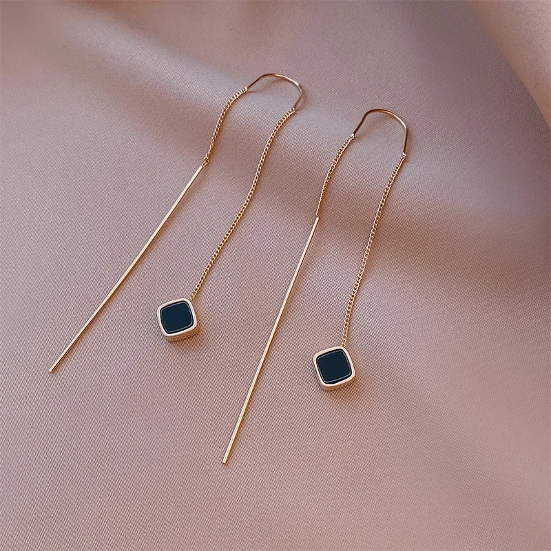 New Korean Simple Design Geometric Long Tassel Earrings Temperament Line Ear Wire Earrings Fashion Women Jewelry Accessories
New Korean Simple Design Geometric Long Tassel Earrings Temperament Line Ear Wire Earrings Fashion Women Jewelry Accessories