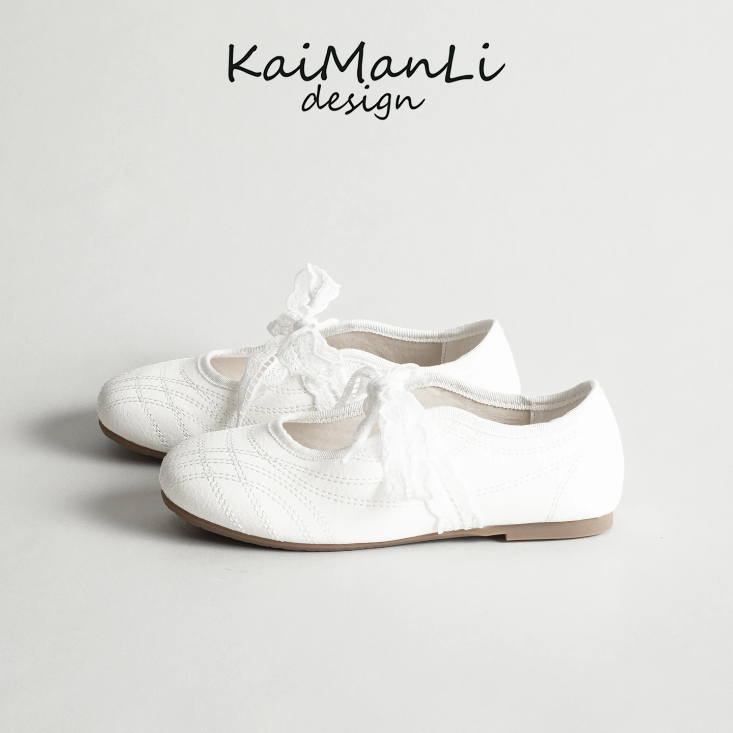 Leather Flat Bottom Mary Jane Shoes Women's Summer New Style round Head Ballet Lace Vintage Breathable Casual Fashion Sneakers
Leather Flat Bottom Mary Jane Shoes Women's Summer New Style round Head Ballet Lace Vintage Breathable Casual Fashion Sneakers