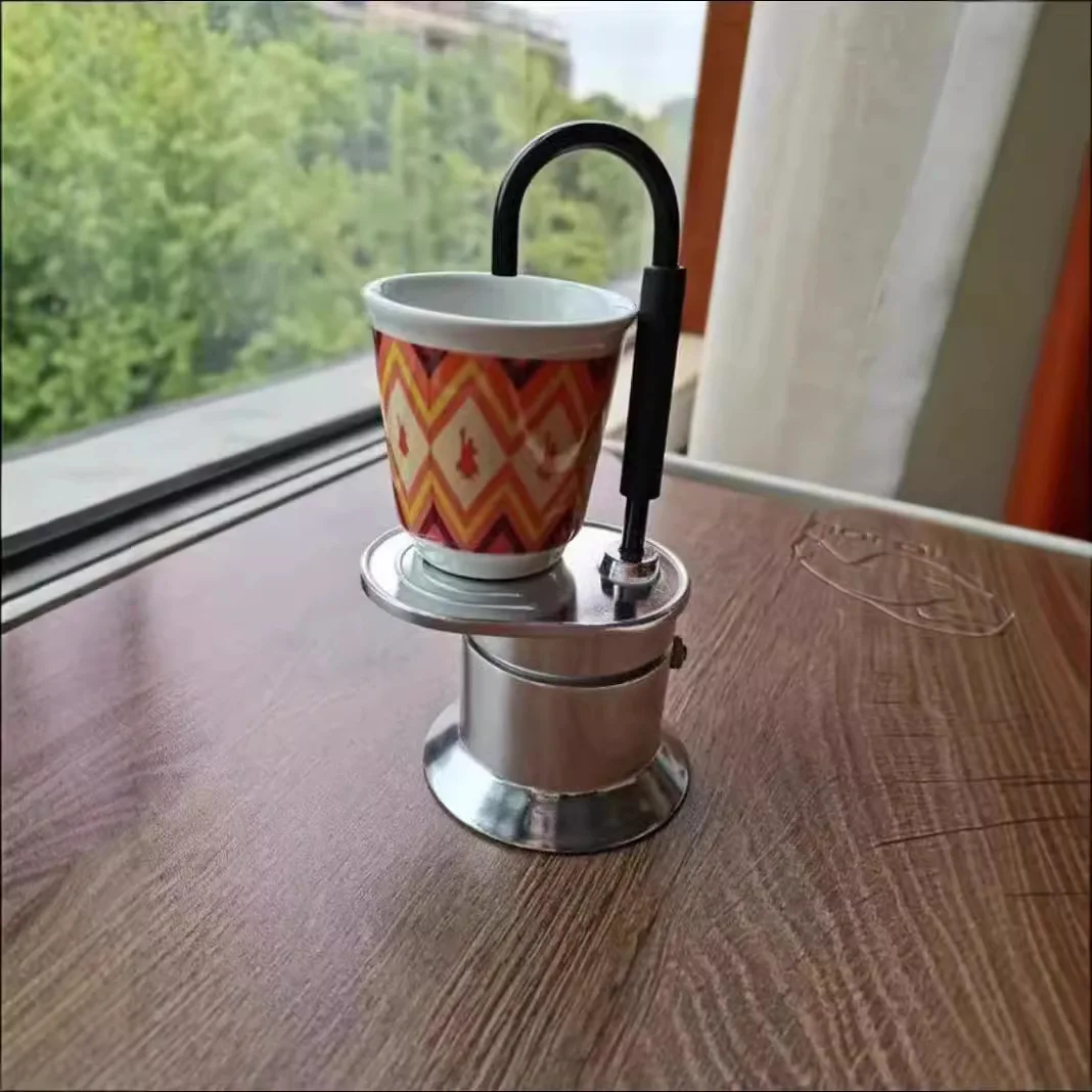 Aluminum alloy single catheter 50ml mini moka pot camouflage MINI single cup coffee pot Italian outdoor coffee machine
Aluminum alloy single catheter 50ml mini moka pot camouflage MINI single cup coffee pot Italian outdoor coffee machine