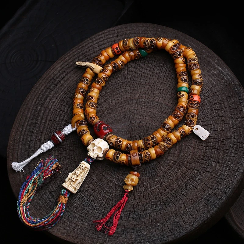 Tibetan Bone Large Intestine Beads Carved 108 Pieces Genfu Zhi Dalin Material Accessories
Tibetan Bone Large Intestine Beads Carved 108 Pieces Genfu Zhi Dalin Material Accessories