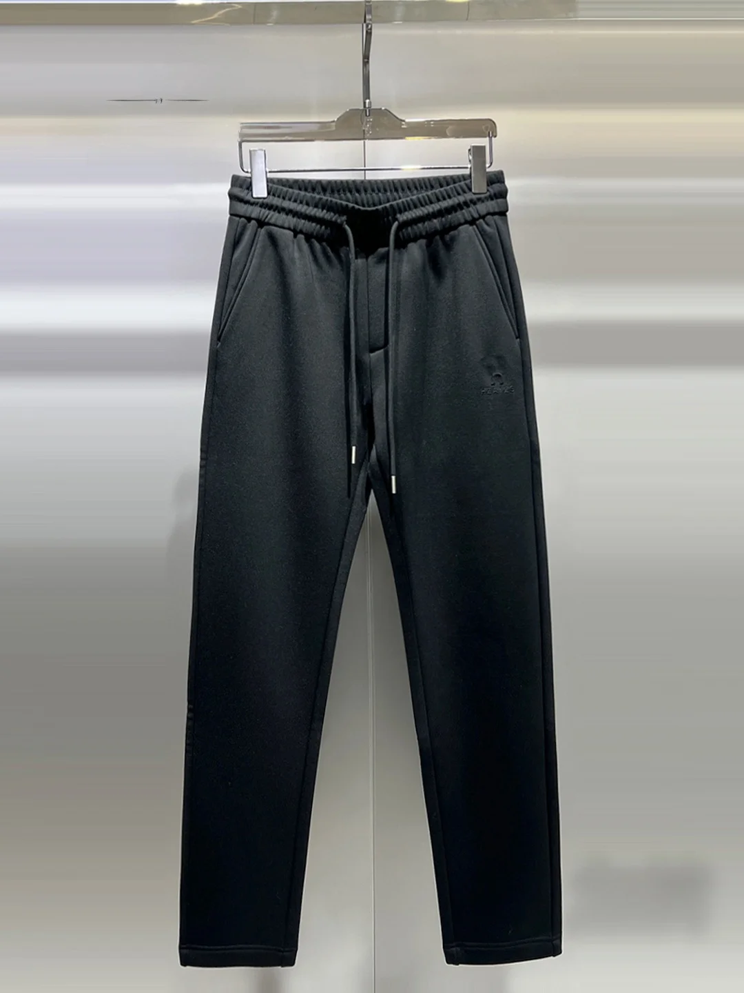 Men's Winter Fleece Lined Straight Leg Casual Pants Comfortable Commute Versatile Warm Thickened Straight Tube Sweatpants
Men's Winter Fleece Lined Straight Leg Casual Pants Comfortable Commute Versatile Warm Thickened Straight Tube Sweatpants