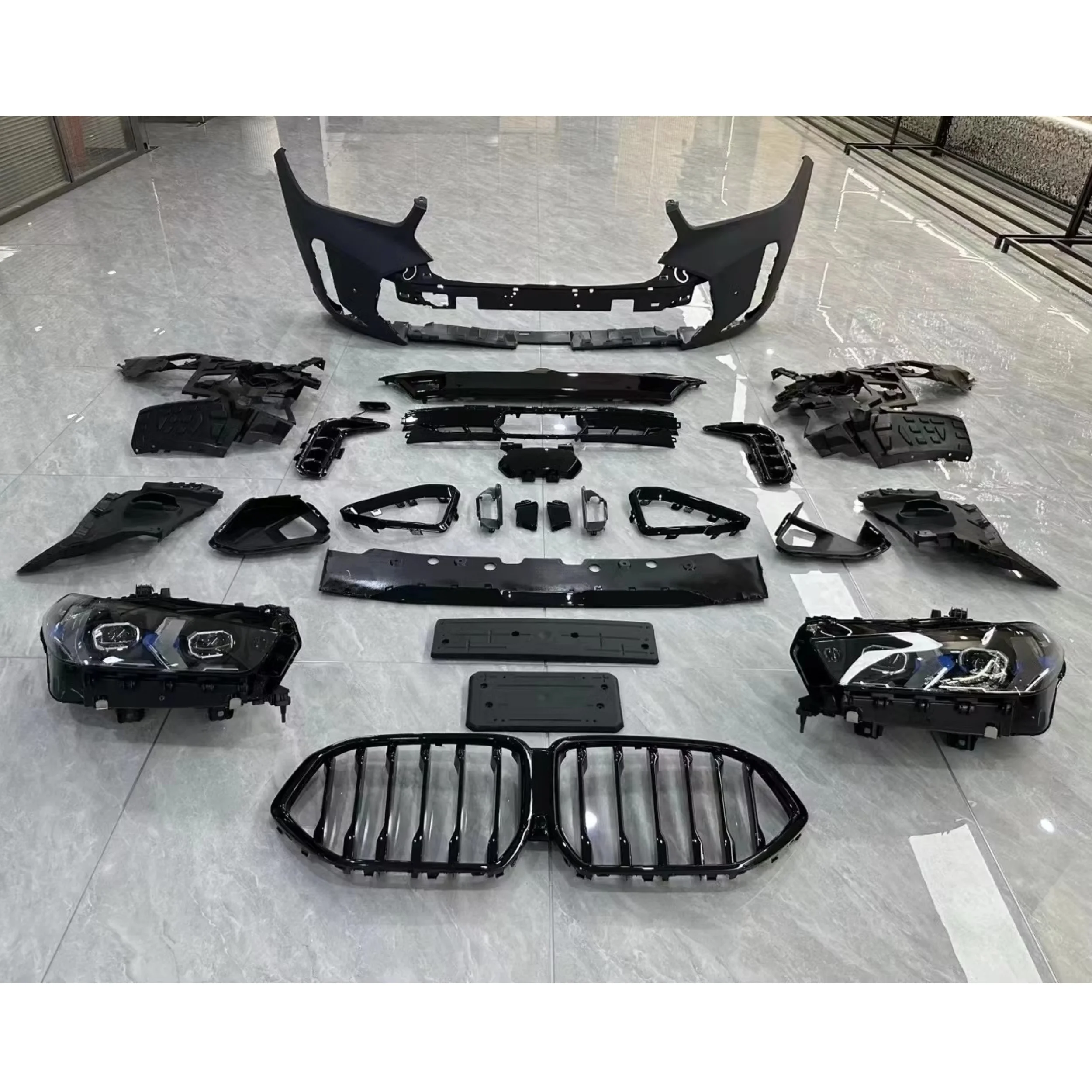 Передний бампер в сборе, фары для BMW X6 G06 2024, модифицированный спортивный стиль, передний объемный дневной свет, Детские аксессуары для автомобиля
Передний бампер в сборе, фары для BMW X6 G06 2024, модифицированный спортивный стиль, передний объемный дневной свет, Детские аксессуары для автомобиля